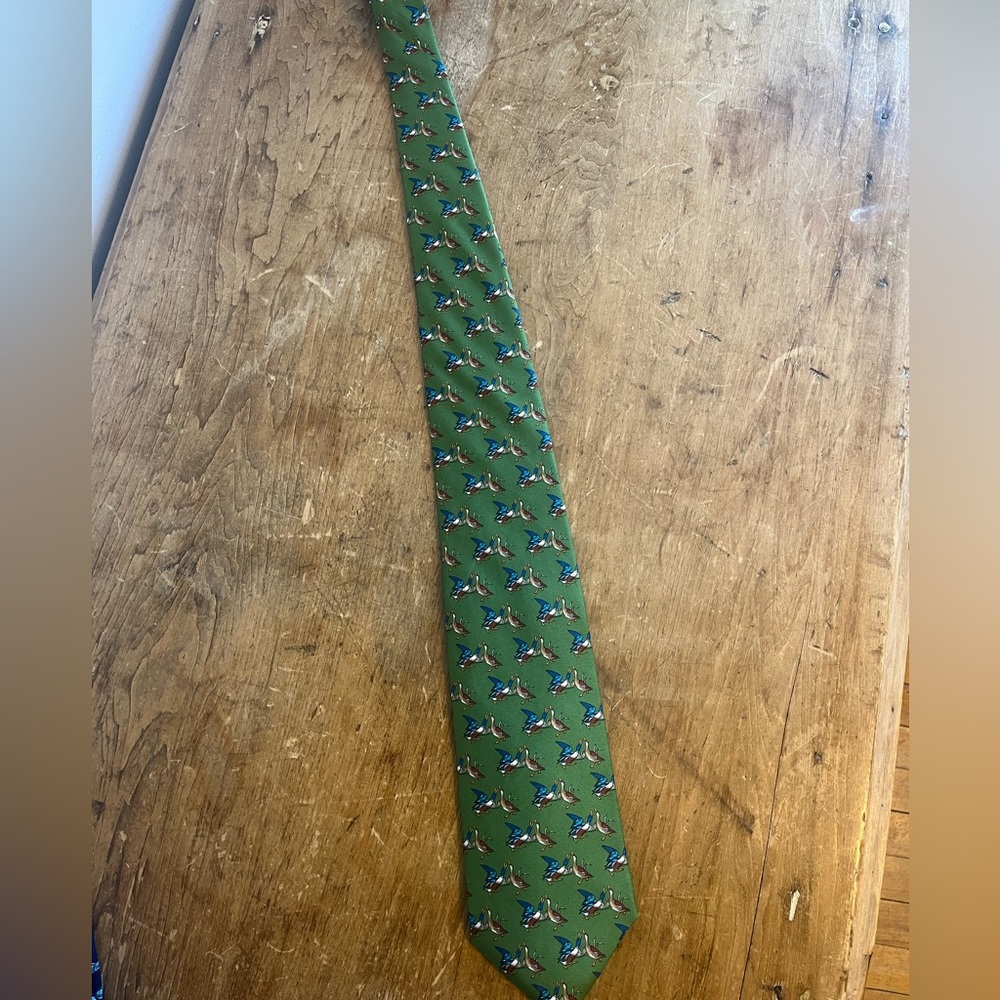 NWT Brooks Brothers duck tie